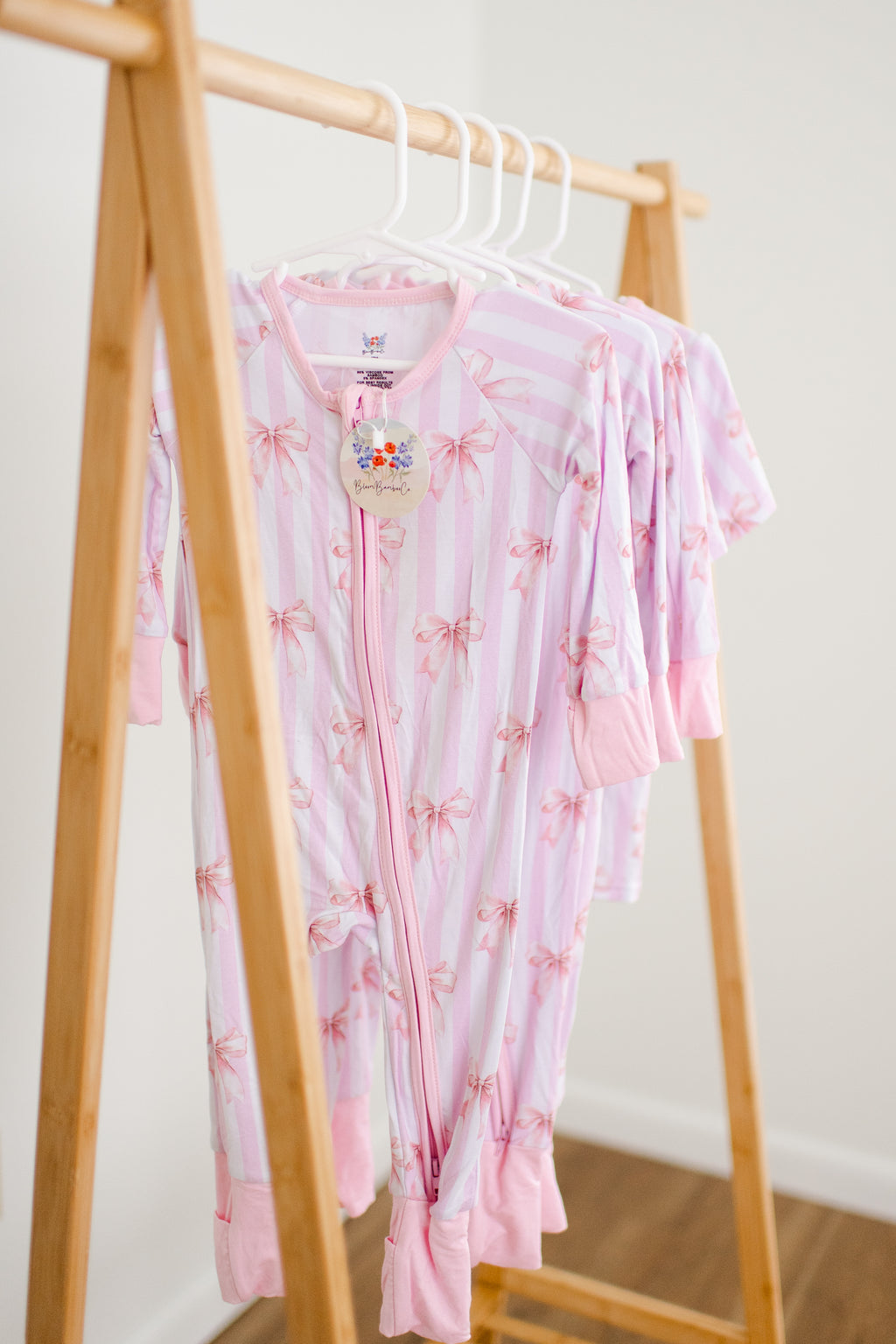 Pink Bows and Stripes Zippy