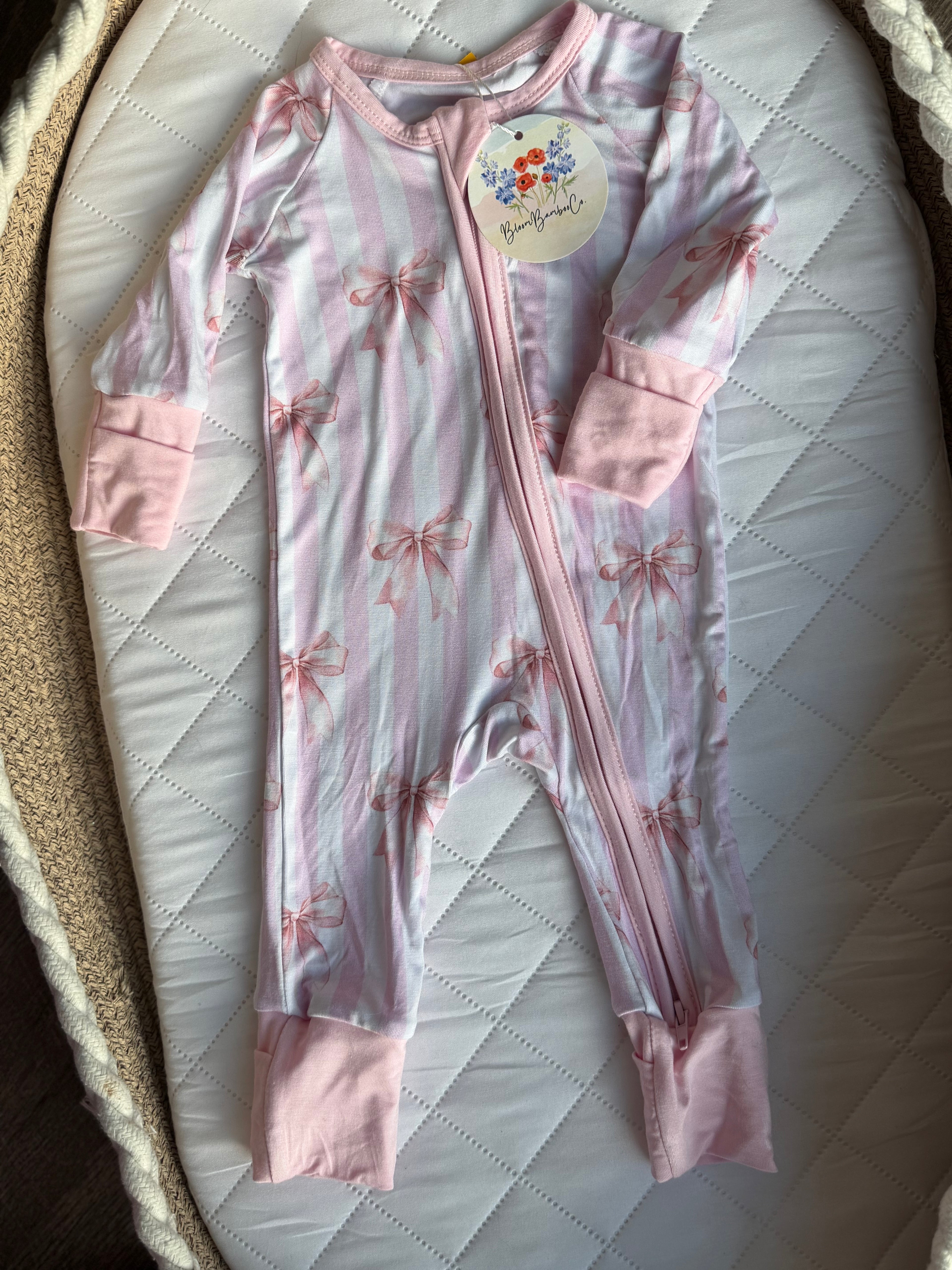 Pink Bows and Stripes Zippy