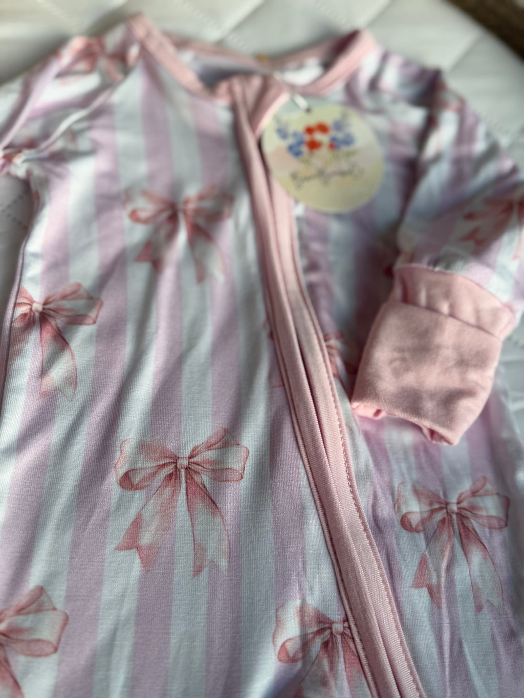 Pink Bows and Stripes Zippy