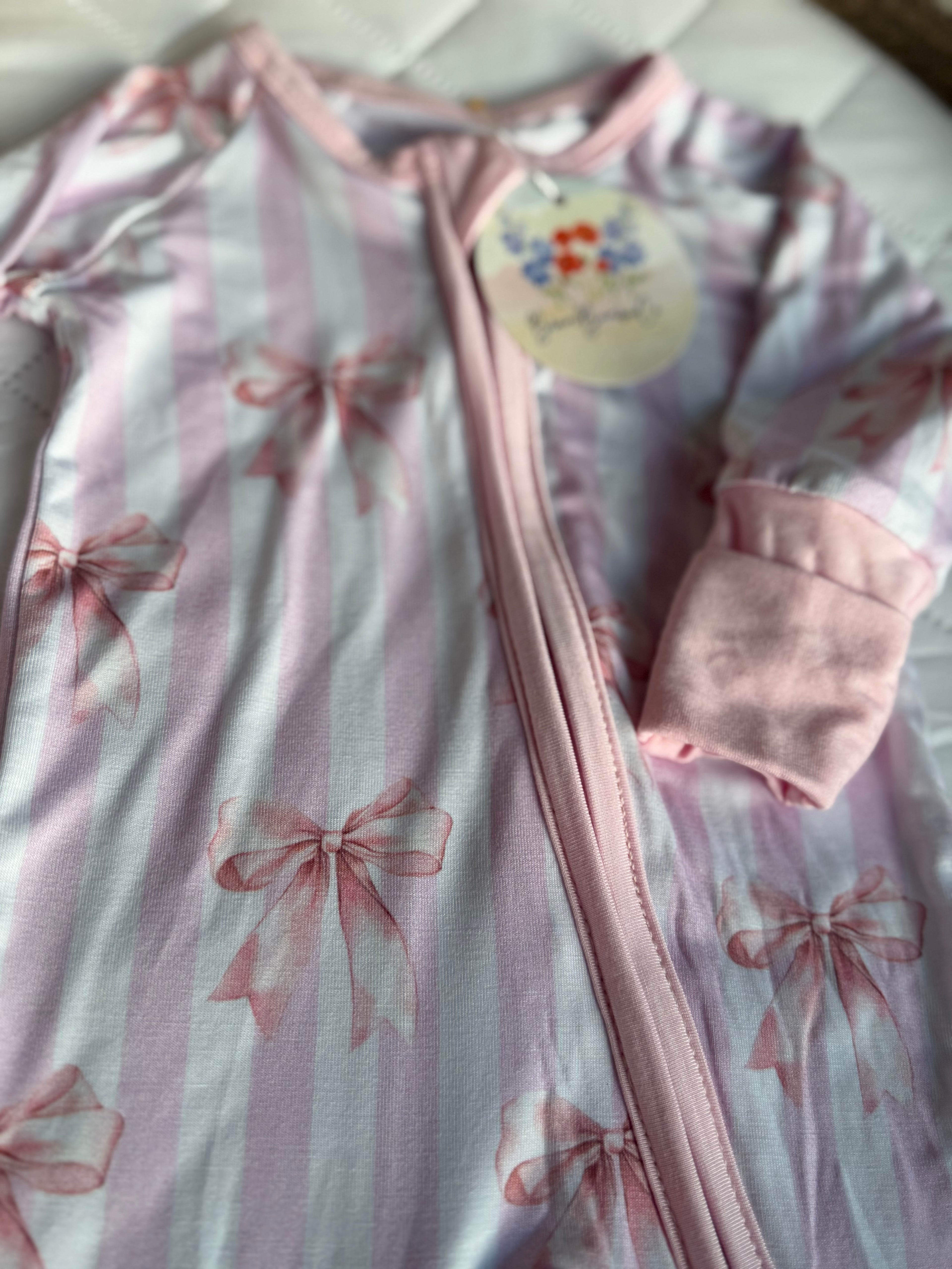 Pink Bows and Stripes Zippy